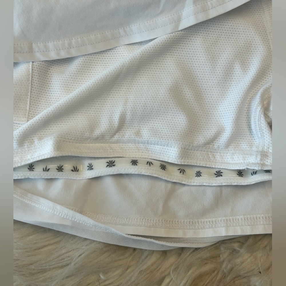 ATHLETA ‘Upbeat’ Mesh Overlay Tennis Skirt Skort - Picture 7 of 15